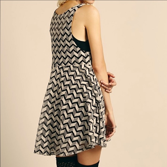 Free People Dizzy Daydream Sleeveless Chevron Knit Fit Flare Mini Dress Size M - Picture 10 of 13